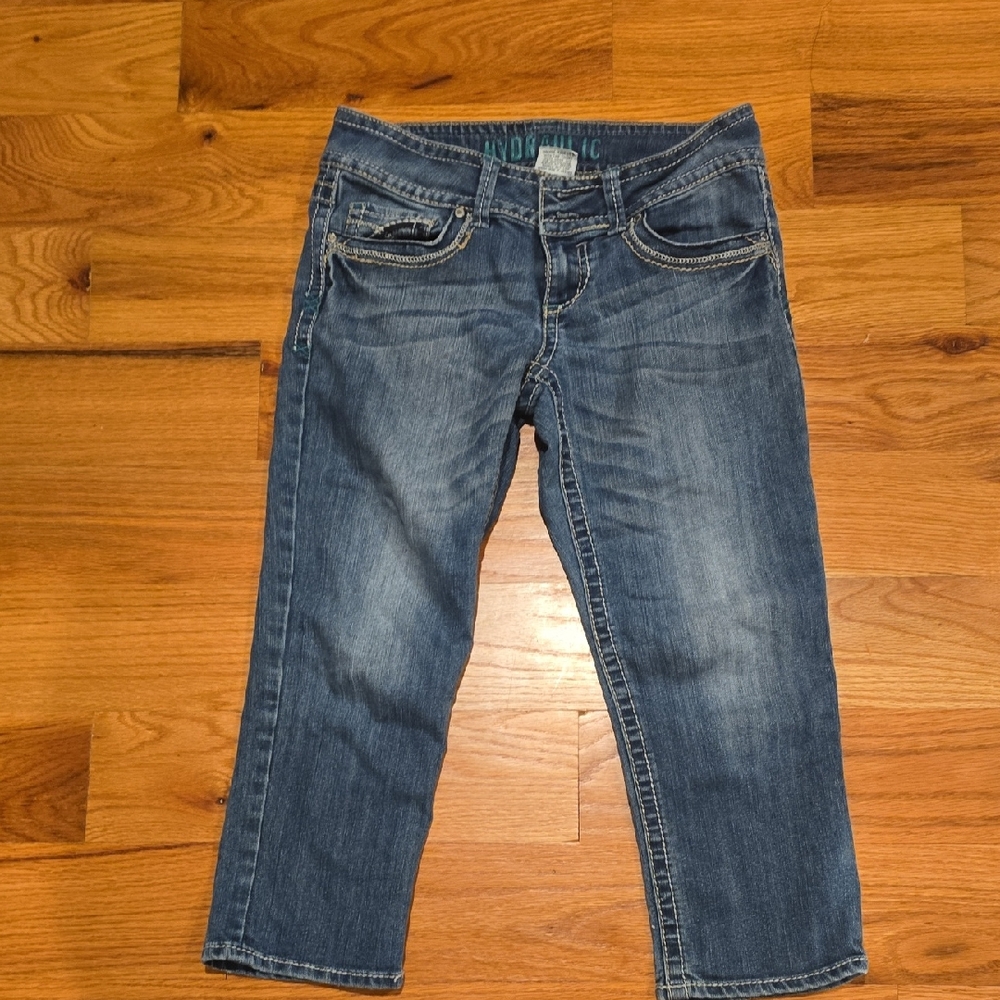 Hydraulic Women's Cropped Blue Jeans